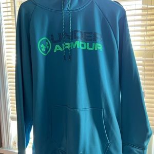 Under Armour sweatshirt